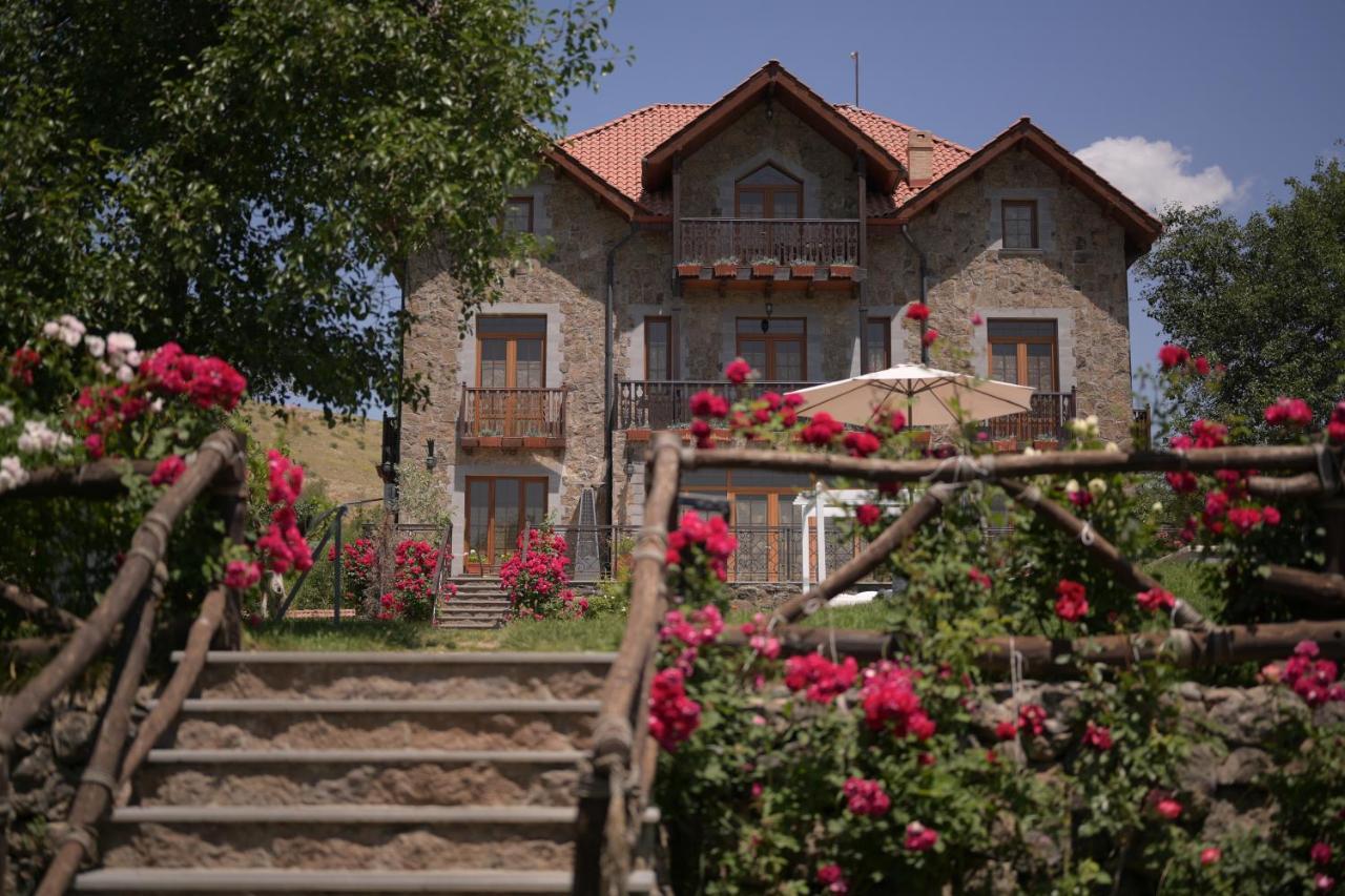 Garni Hinyard Hotel Exterior photo