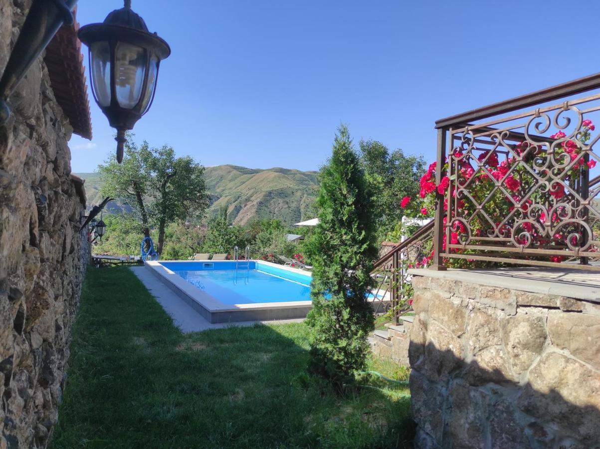 Garni Hinyard Hotel Exterior photo