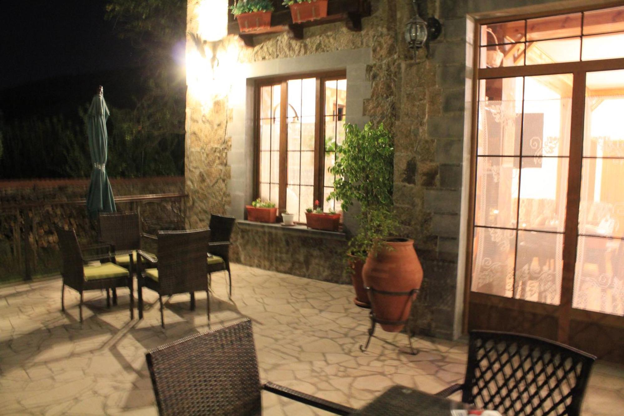 Garni Hinyard Hotel Exterior photo